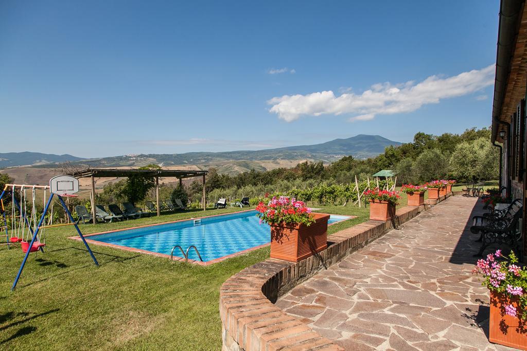 Podere San Giuseppe Hotel Radicofani Exterior photo